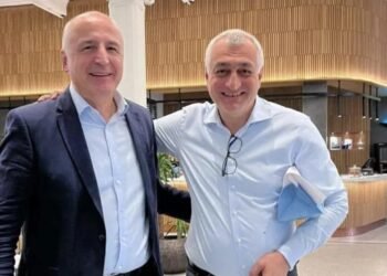 მიხეილ ყაველაშვილმა მამუკა ხაზარაძე და ბადრი ჯაფარიძე შეიწყალა