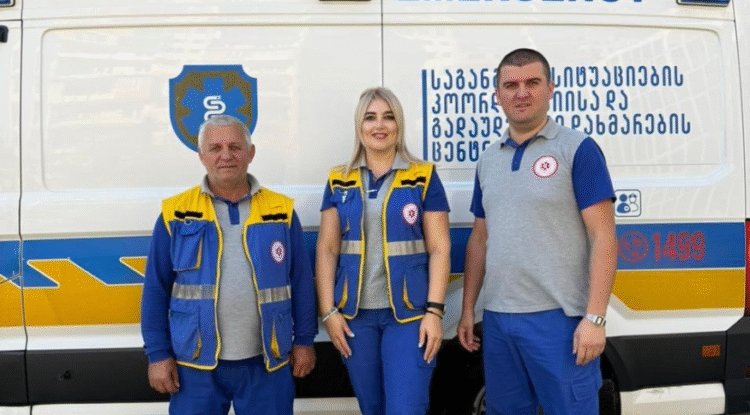 ქუთაისელმა ექიმებმა ახალგაზრდა გოგონა გადაარჩინეს