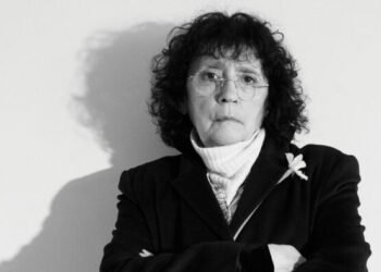 მანანა მენაბდე მახათას მთაზე, მწერალთა და საზოგადო მოღვაწეთა პანთეონში დაკრძალეს