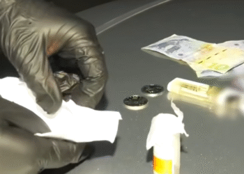 იმერეთში ნარკოდანაშაულის ბრალდებით პოლიციელი დააკავეს