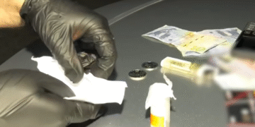 იმერეთში ნარკოდანაშაულის ბრალდებით პოლიციელი დააკავეს