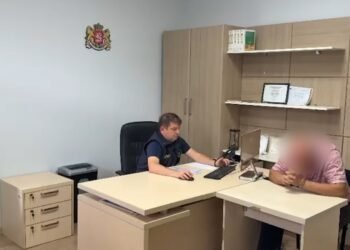 „ქრთამს იღებდა ძროხის ე.წ. საყურე ნიშნების სანაცვლოდ“ – სურსათის ეროვნული სააგენტოს თანამშრომელი დააკავეს