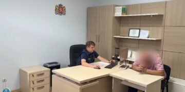 „ქრთამს იღებდა ძროხის ე.წ. საყურე ნიშნების სანაცვლოდ“ – სურსათის ეროვნული სააგენტოს თანამშრომელი დააკავეს