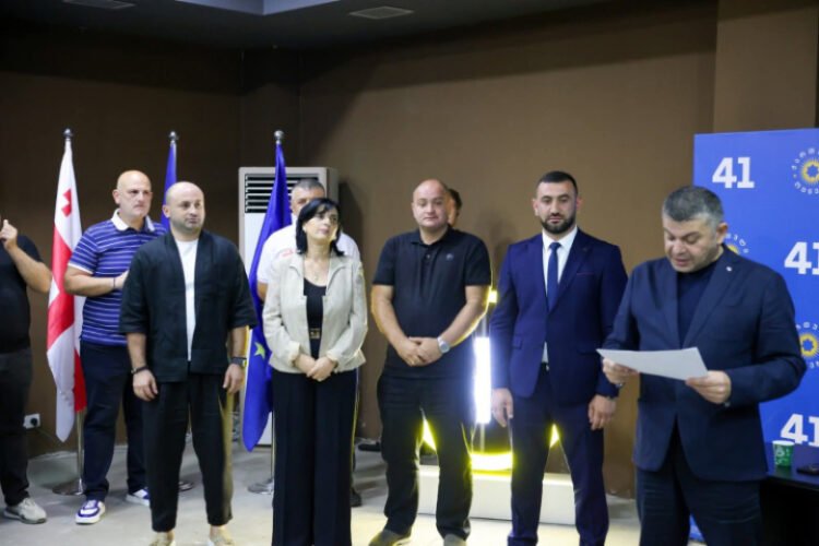 „ქართულმა ოცნების“ ქუთაისის საკრებულოში მაჟორიტარი დეპუტატობის კანდიდატები და საარჩევნო სია