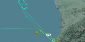 სტამბოლი-ბათუმის თვითმფრინავი ბათუმის აეროპორტში ვერ ჯდება