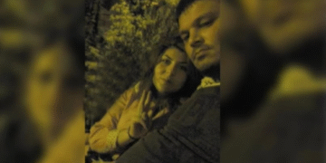 “ეს ერთი გაცრეცილი ფოტო შემორჩა, შეხვედრამდე ჩემო გადარეულო…“ – ავარიის შედეგად დაღუპულ ახალგაზრდა კაცს ემშვიდობებიან