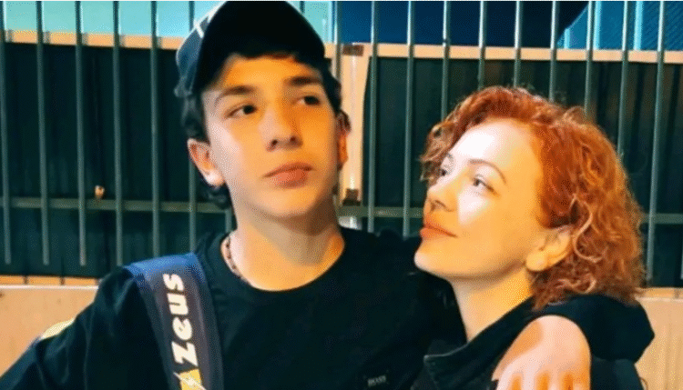 ბათუმში გაუჩინარებული მოზარდის დედა მიმართვას ავრცელებს