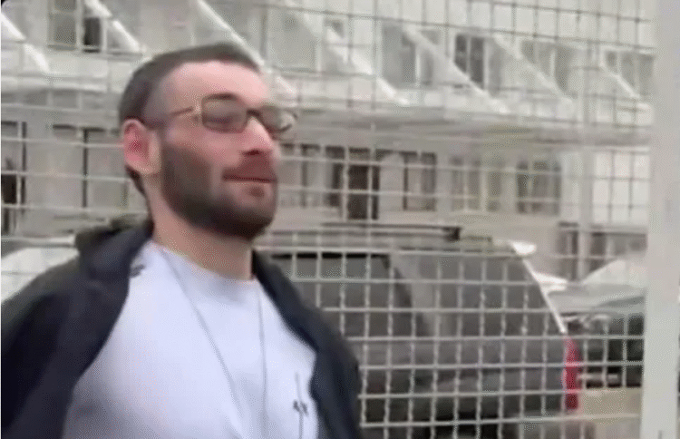 საბა მეფარიშვილმა წელიწად-ნახევრიანი პატიმრობის შემდეგ სასჯელაღსრულების დაწესებულება დატოვა