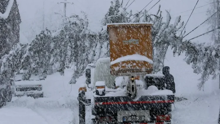 უამინდობამ დასავლეთ საქართველოში ელექტროგადამცემი ხაზები დააზიანა