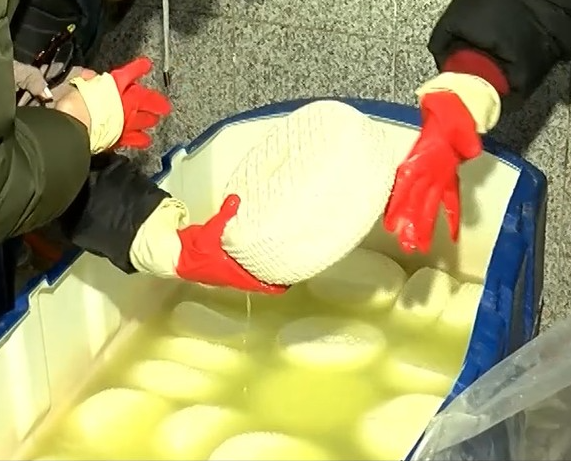 ქუთაისში ,,ყველის“ კუსტარული საწარმო გამოვლინდა