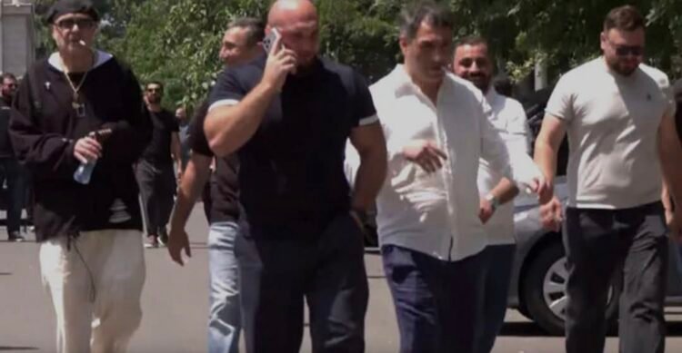 იუმორისტ ონისე ოქრიაშვილის მიმართ ჩადენილი ძალადობის ფაქტზე ბრალდებულს 5000 ლარიანი გირაო შეეფარდა