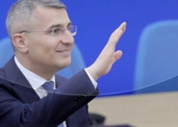 მე არ გეუბნებით, რომ დაბრუნებას ვაპირებ-მამუკა მდინარაძე