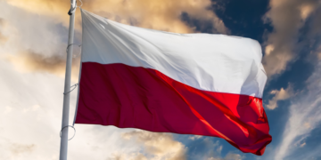 პოლონეთმა საქართველოს მოქალაქეებს უვიზო დასაქმება შეუზღუდა